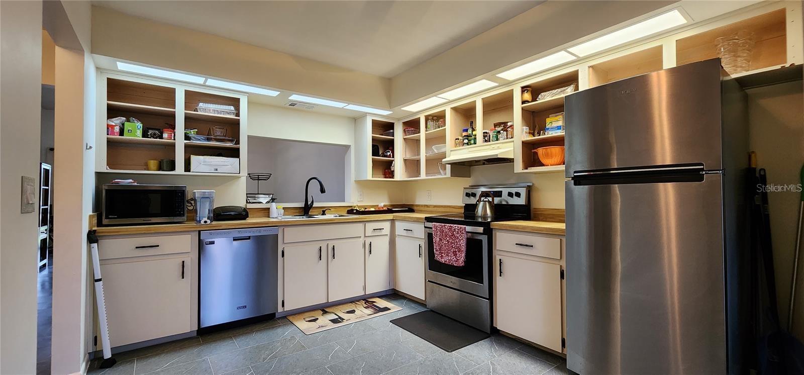 Image 4 of 16 For 4362 Lake Orlando Parkway 7