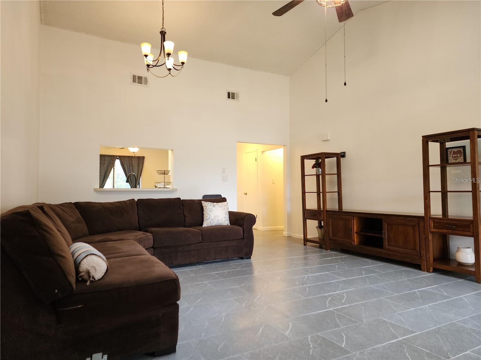 Image 7 of 16 For 4362 Lake Orlando Parkway 7