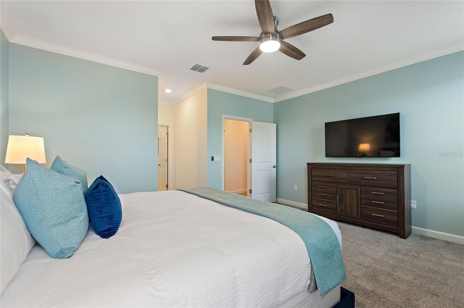 Image 34 of 40 For 4285 Prologue Way