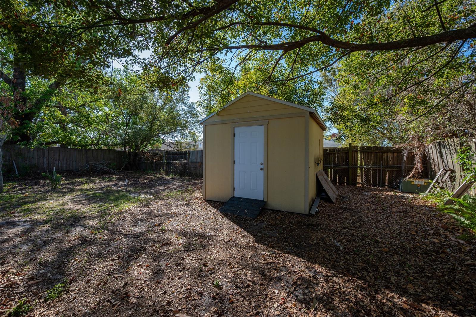 Image 17 of 45 For 7840 Snipe Street