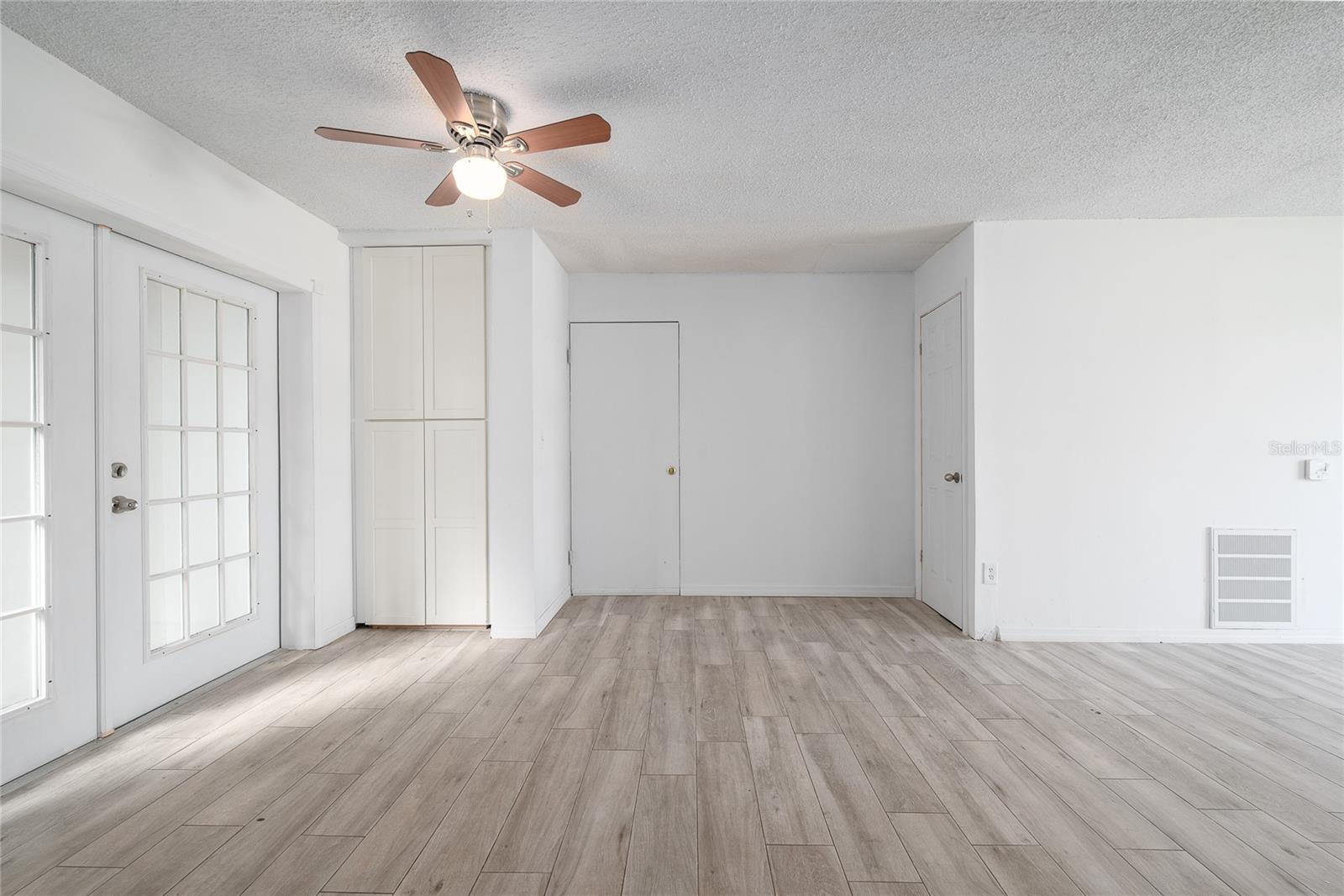 Image 24 of 45 For 7840 Snipe Street