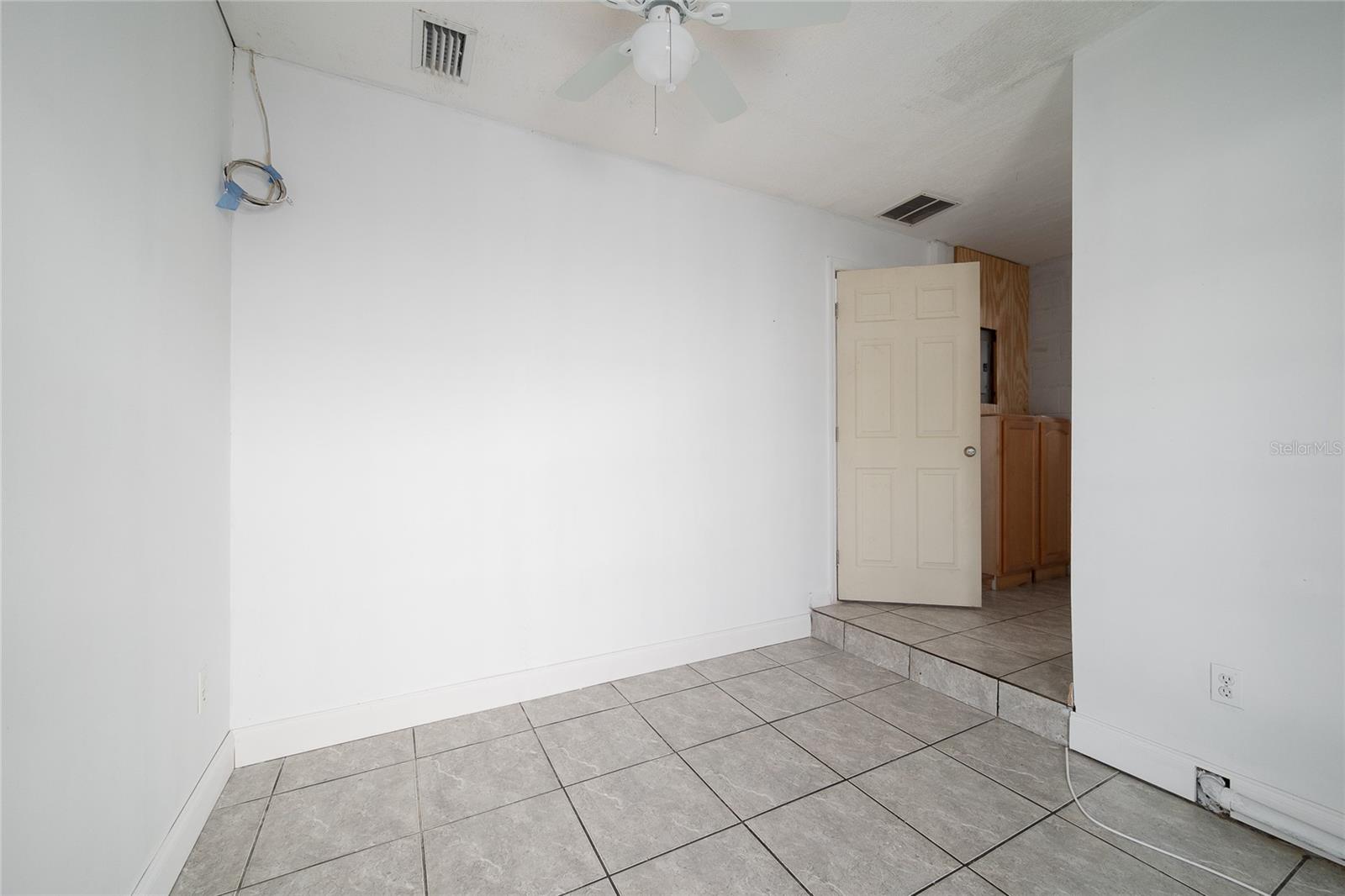 Image 37 of 45 For 7840 Snipe Street