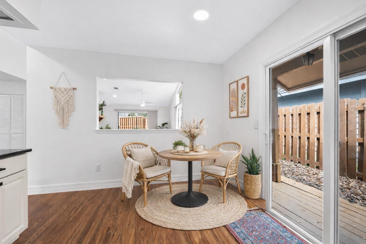 Image 12 of 52 For 224 Springside Road