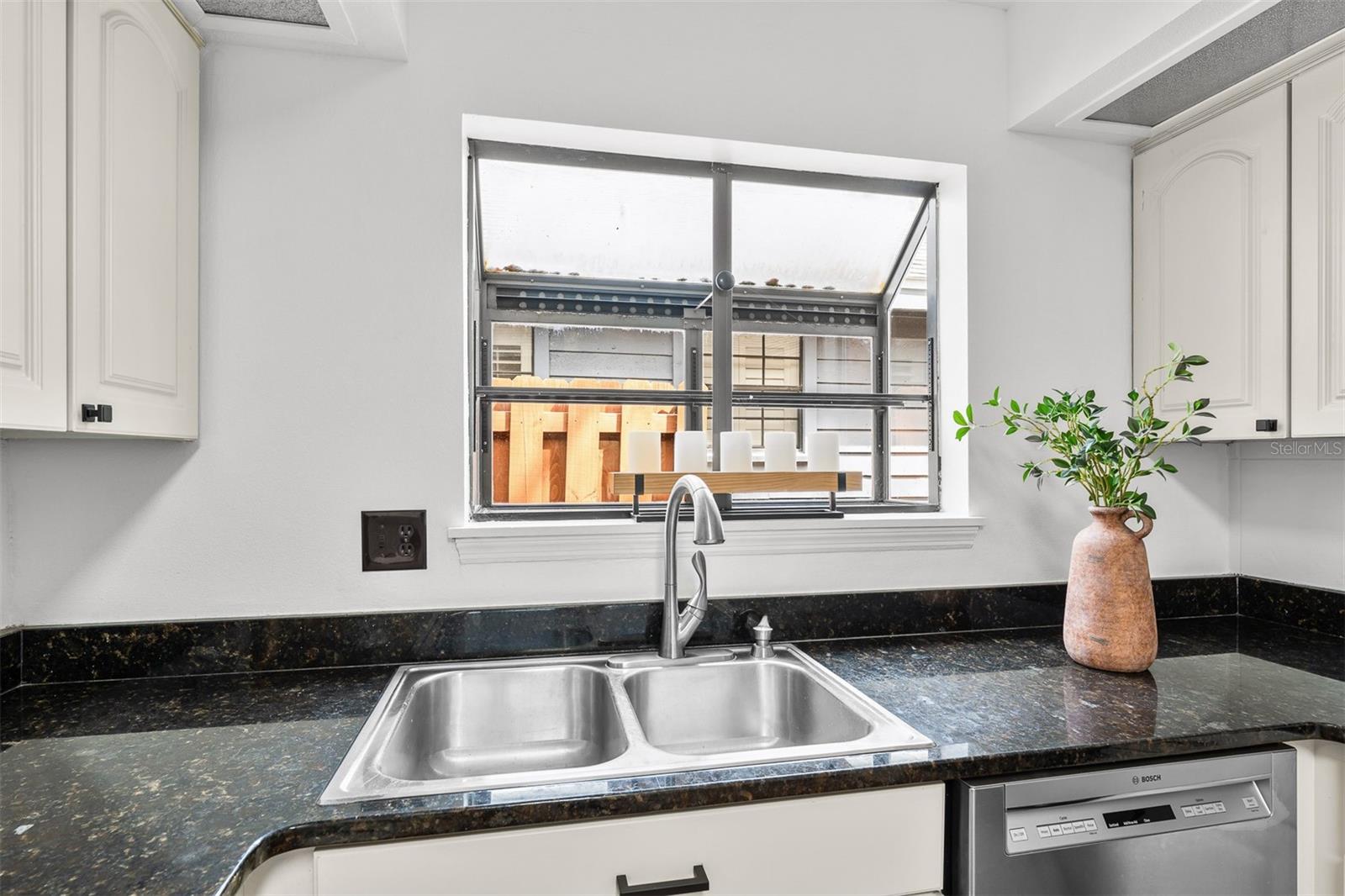 Image 15 of 52 For 224 Springside Road