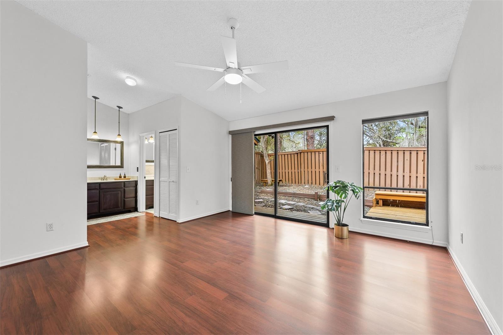 Image 25 of 52 For 224 Springside Road