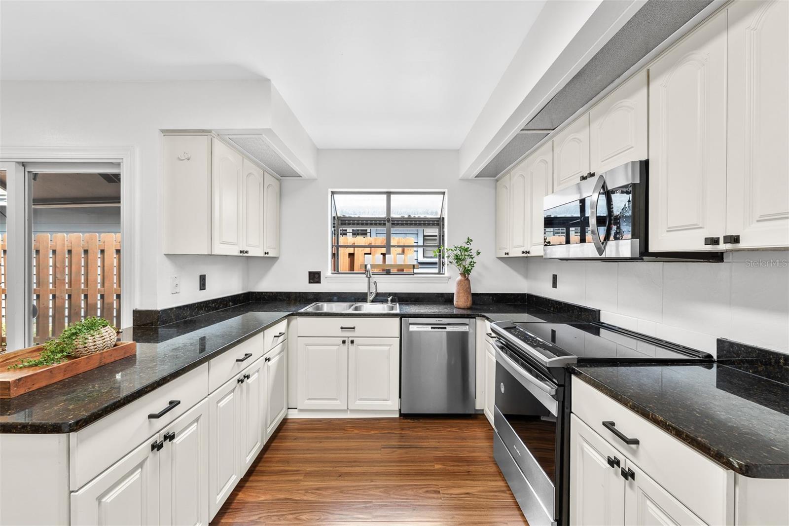 Image 3 of 52 For 224 Springside Road