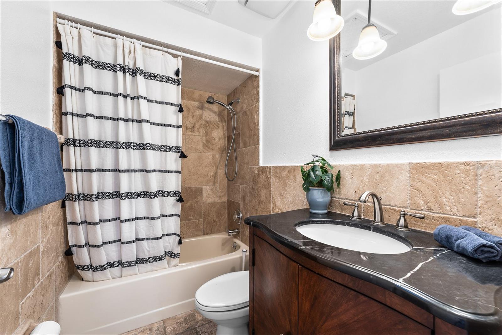 Image 34 of 52 For 224 Springside Road