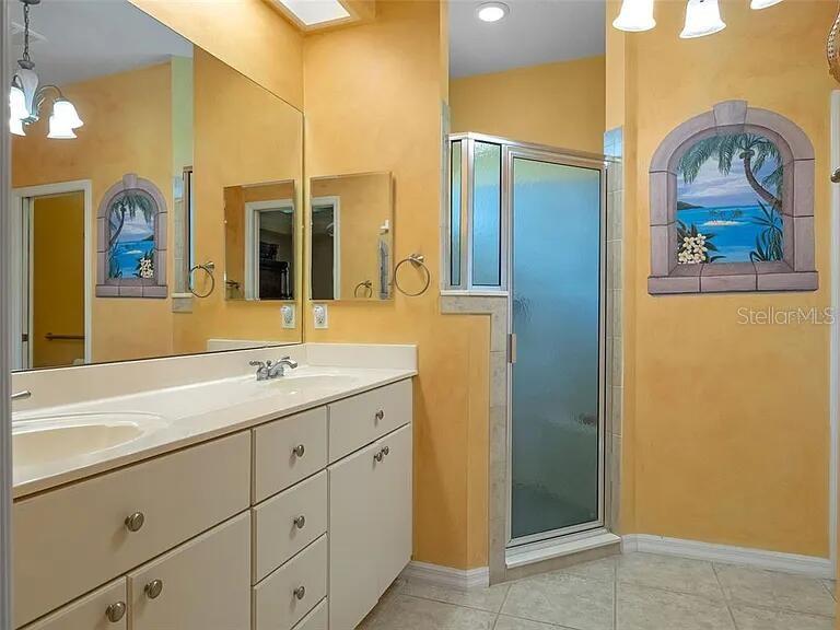 Image 16 of 23 For 21325 Royal Troon Drive