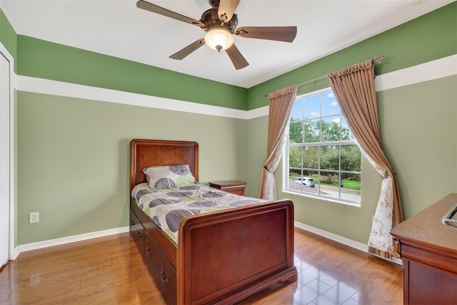 Image 28 of 63 For 17756 Sterling Pond Lane