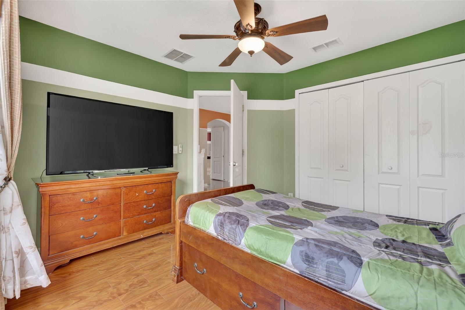 Image 29 of 63 For 17756 Sterling Pond Lane