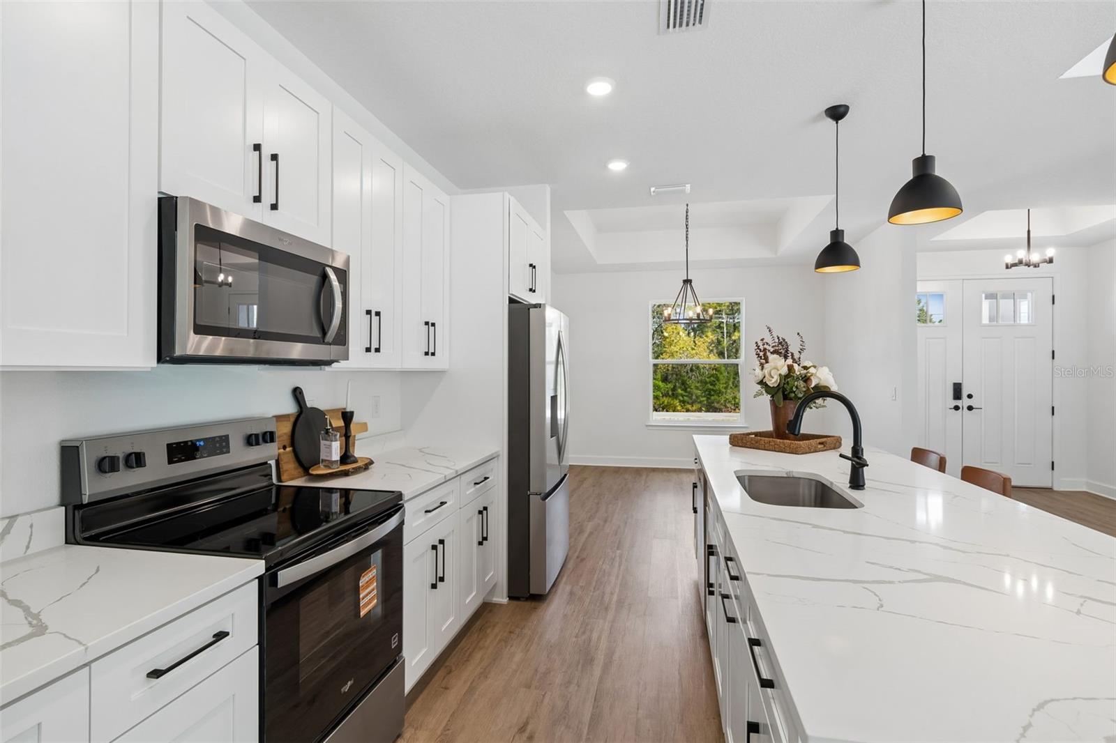 Image 21 of 92 For 11248 Flock Avenue