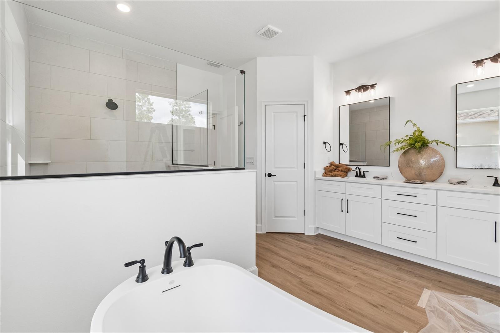 Image 85 of 92 For 11248 Flock Avenue