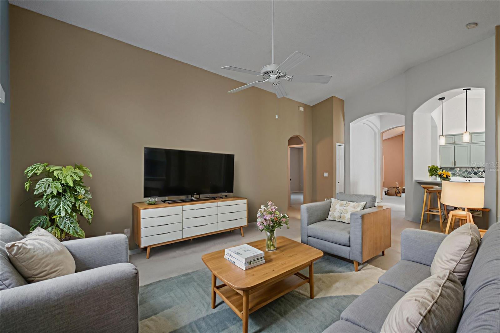 Image 11 of 38 For 4024 Forest Island Drive