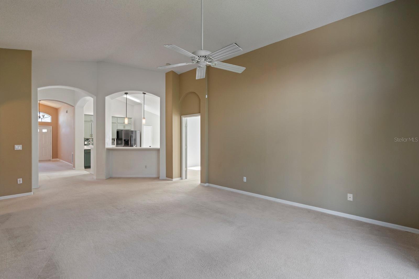 Image 13 of 38 For 4024 Forest Island Drive