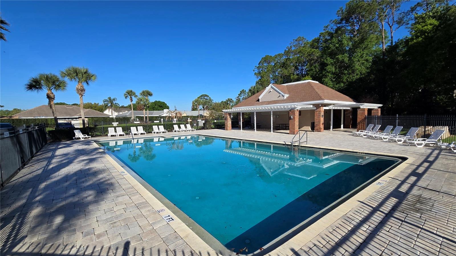 Image 37 of 38 For 4024 Forest Island Drive