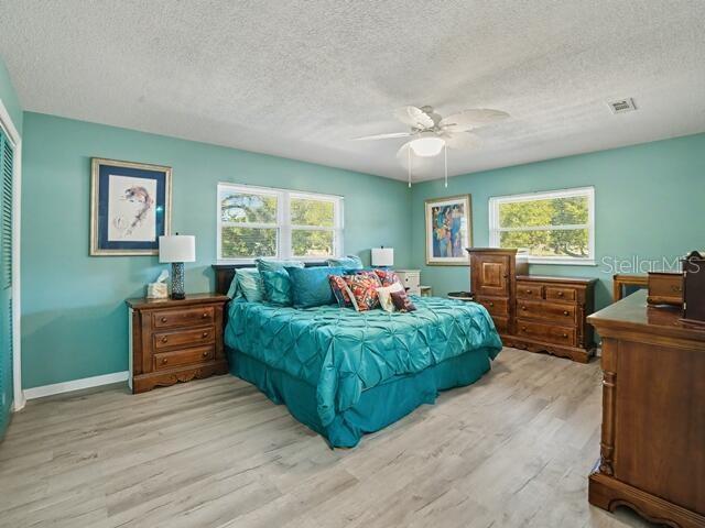 Image 19 of 23 For 5213 Lantana Street