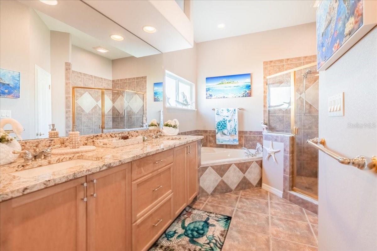 Image 13 of 30 For 3224 Countryside View Drive