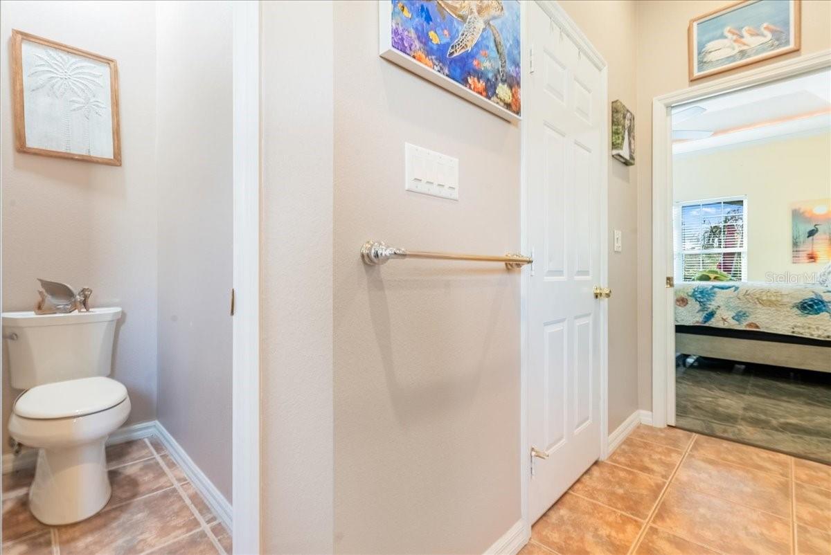 Image 14 of 30 For 3224 Countryside View Drive