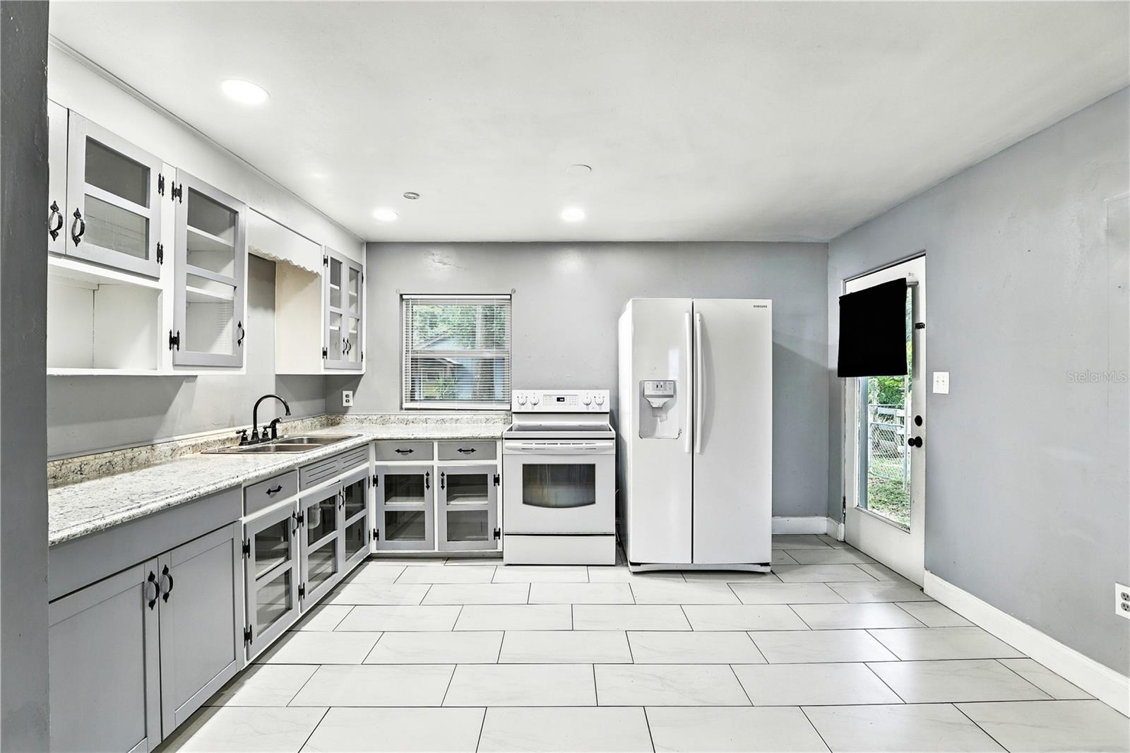 Image 8 of 26 For 1412 Voorhis Avenue