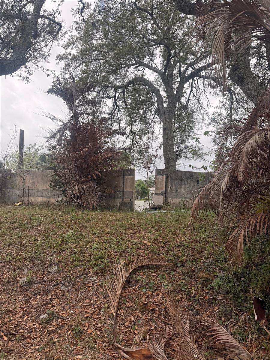 Image 6 of 9 For 830 Berkshire Road