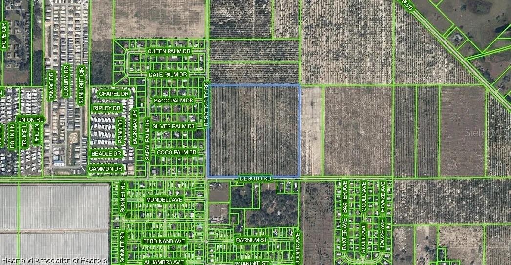 Image 3 of 14 For 3050 Desoto City Road