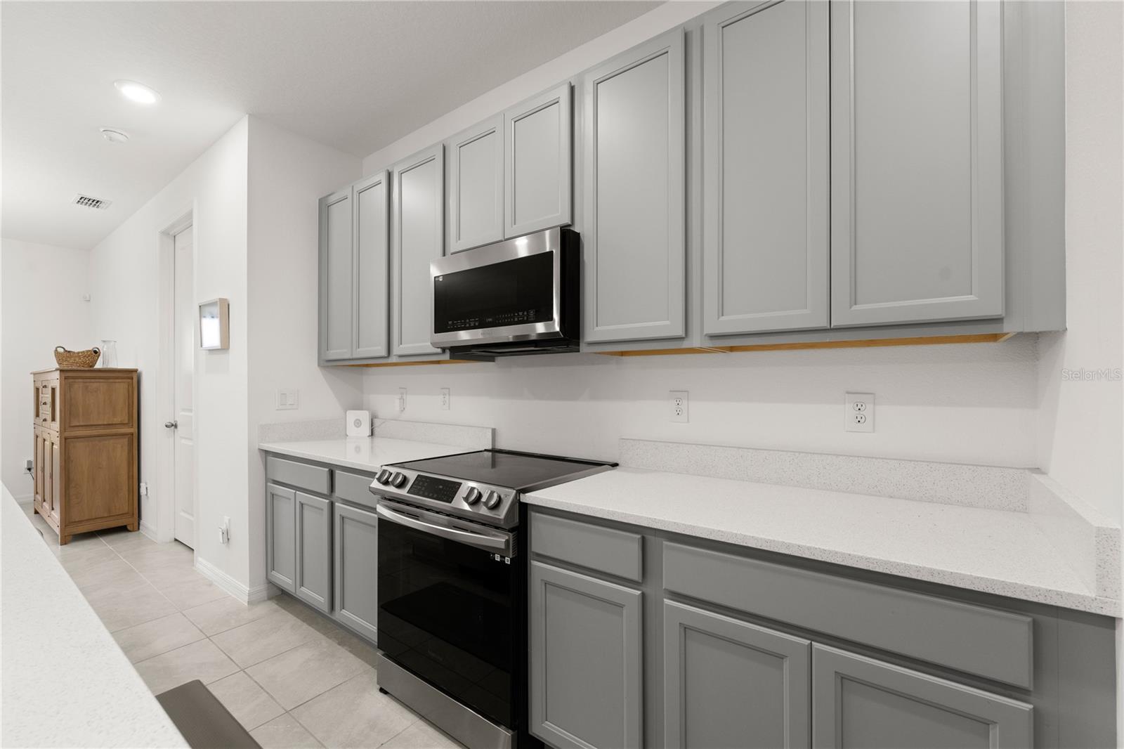 Image 5 of 22 For 1313 Sterling Pointe Drive