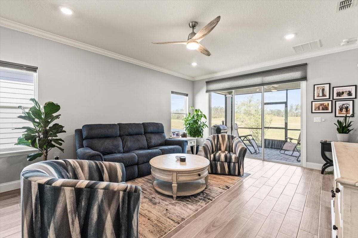 Image 13 of 64 For 907 Stillwater Boulevard