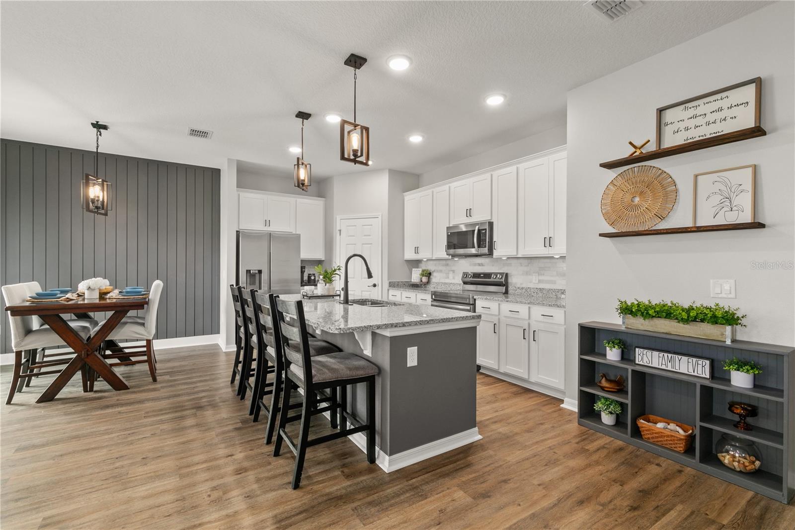 Image 10 of 42 For 33289 Always Dreaming