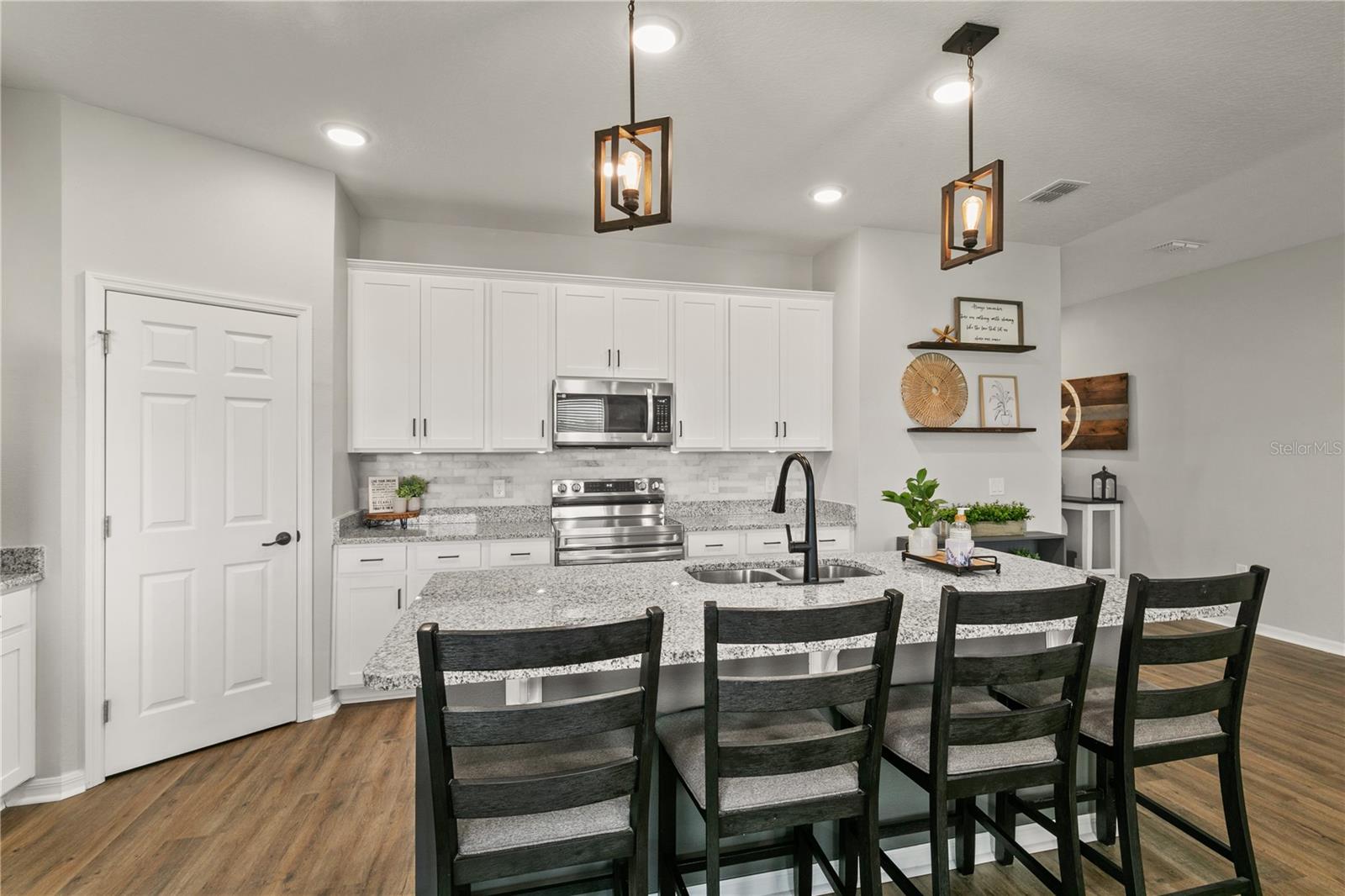 Image 11 of 42 For 33289 Always Dreaming