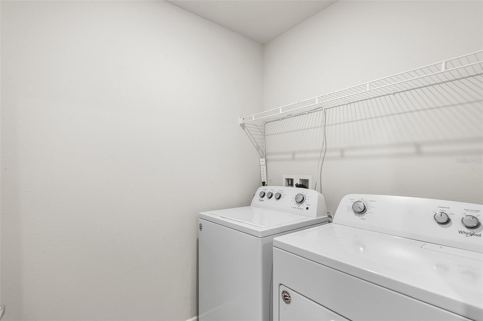 Image 14 of 17 For 20659 Monza Loop