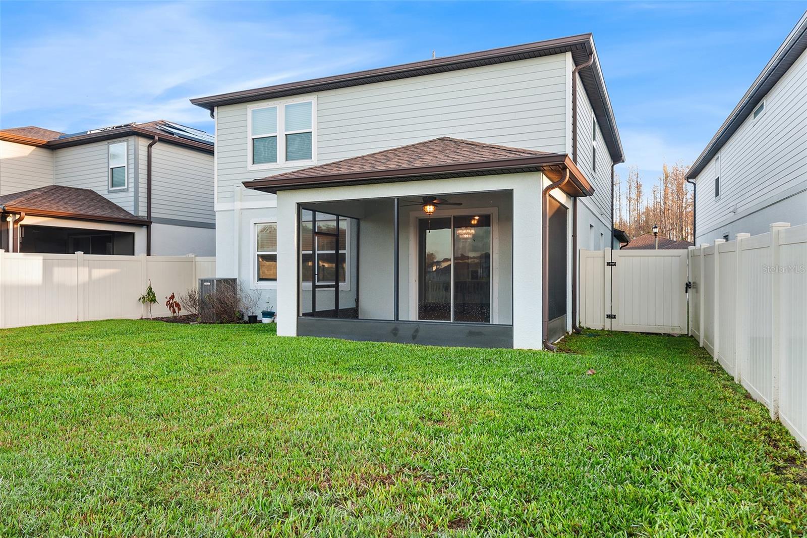 Image 16 of 17 For 20659 Monza Loop