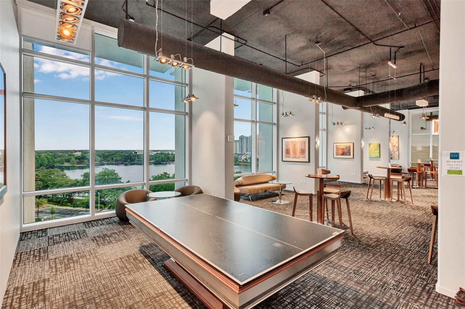 Image 27 of 35 For 150 Robinson Street 2a