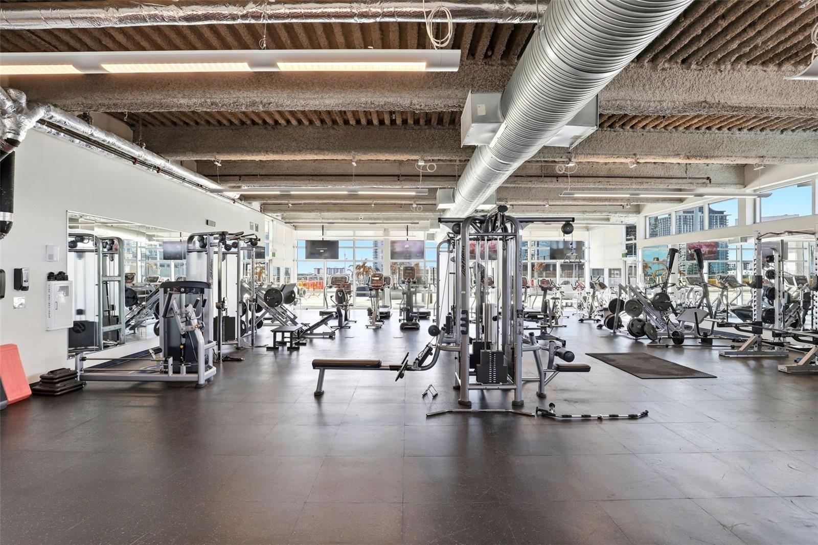 Image 29 of 35 For 150 Robinson Street 2a