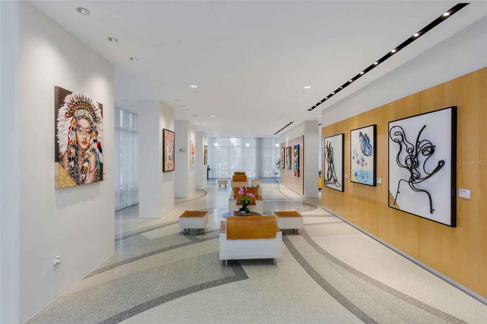 Image 3 of 35 For 150 Robinson Street 2a