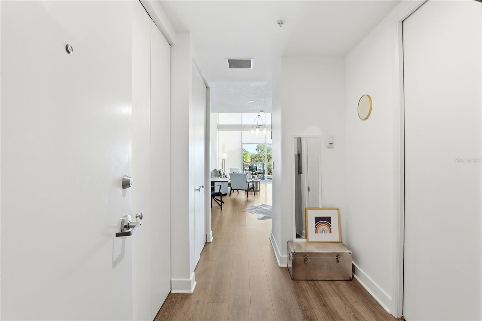 Image 4 of 35 For 150 Robinson Street 2a