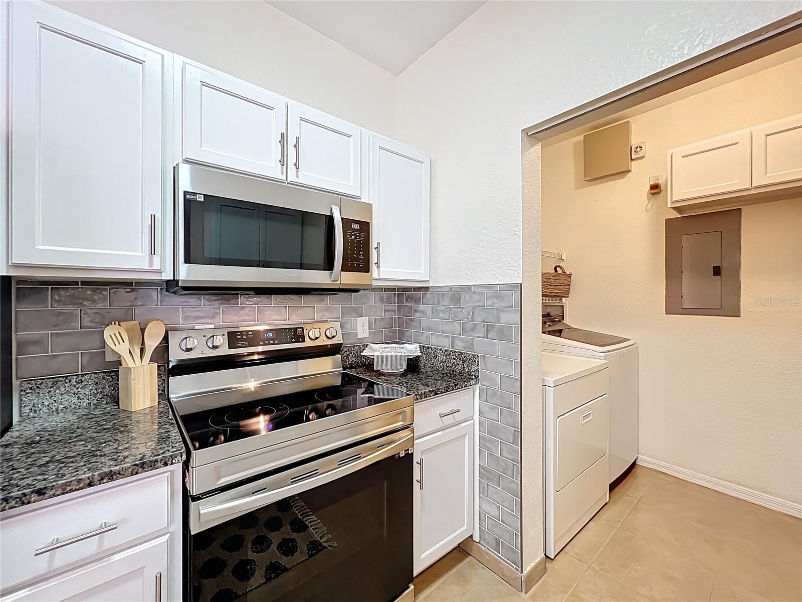 Image 22 of 52 For 837 Grand Regency Point 103