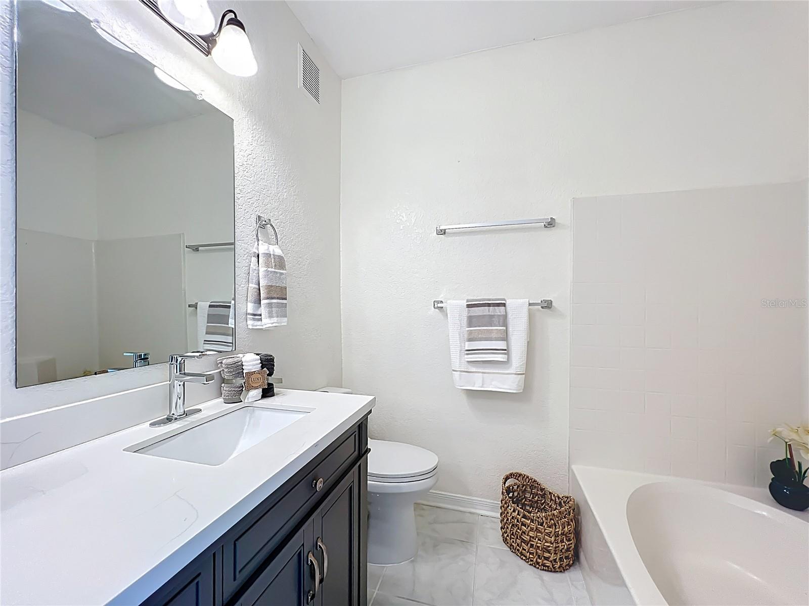 Image 42 of 52 For 837 Grand Regency Point 103