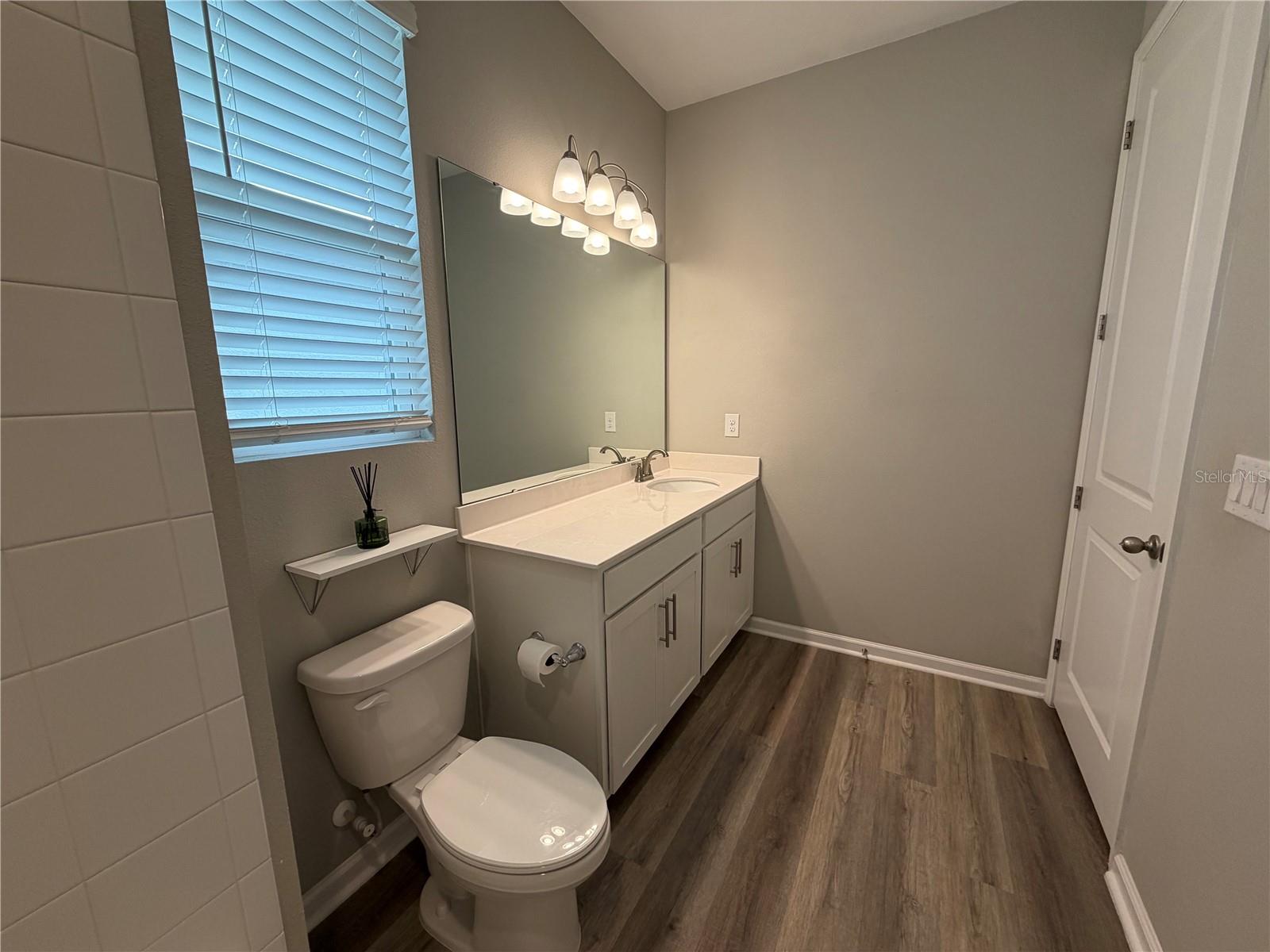 Image 8 of 14 For 1216 Mattie Pointe Boulevard