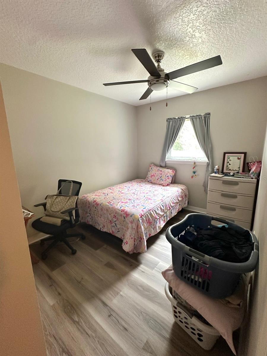 Image 18 of 33 For 3024 Sutton Drive