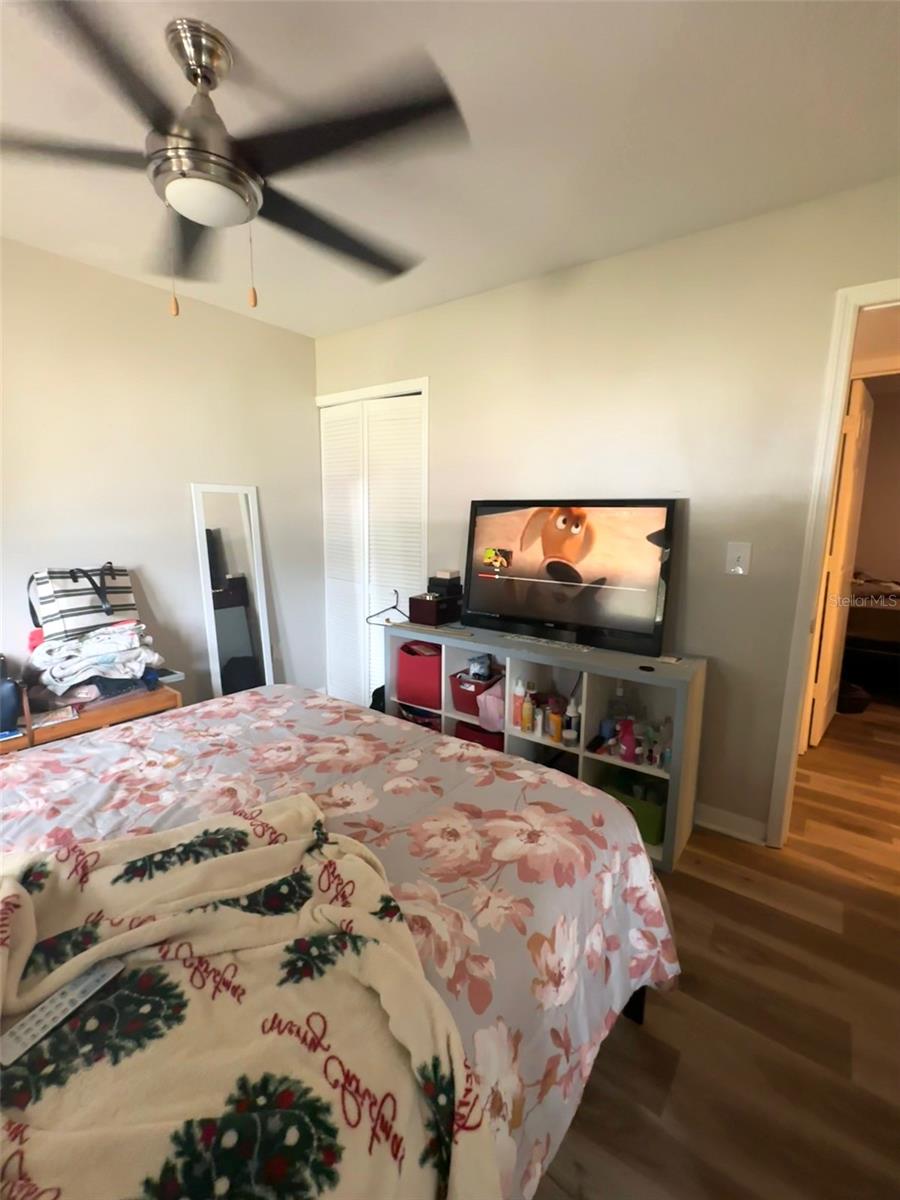 Image 19 of 33 For 3024 Sutton Drive