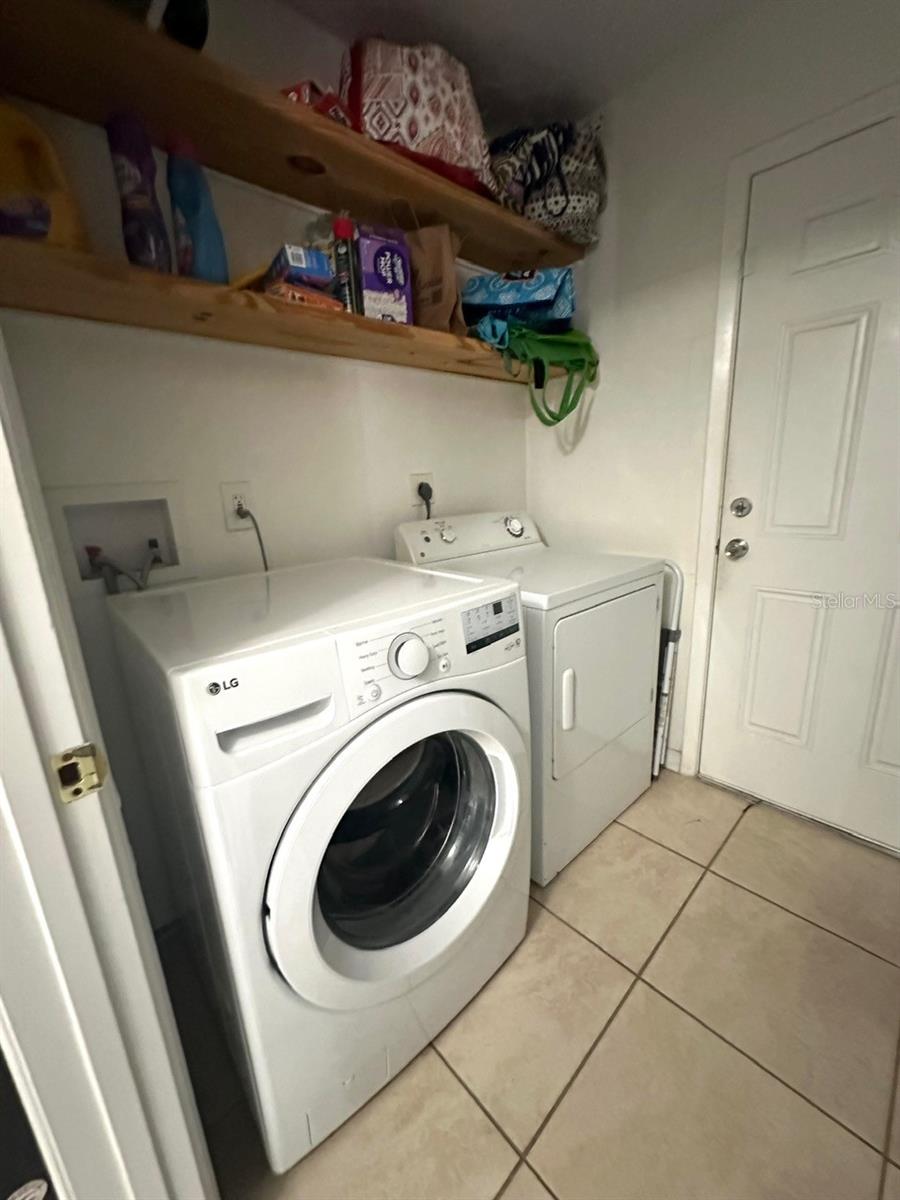 Image 26 of 33 For 3024 Sutton Drive