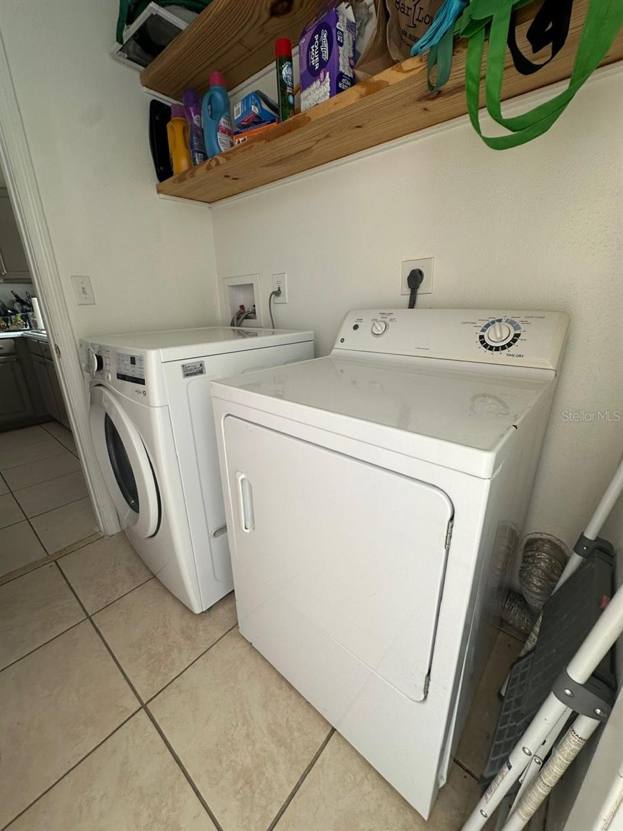 Image 27 of 33 For 3024 Sutton Drive