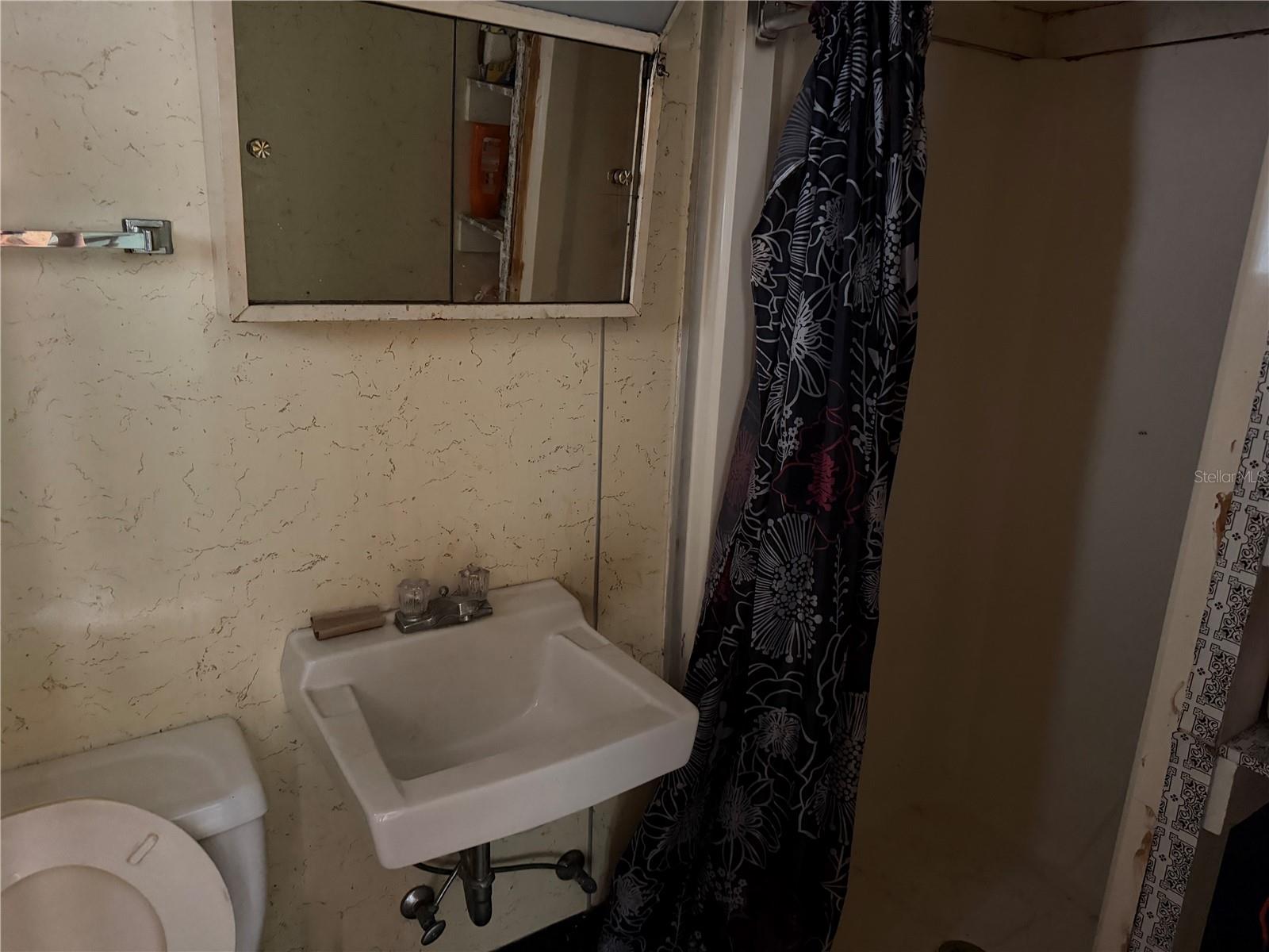 Image 11 of 22 For 99 High Street