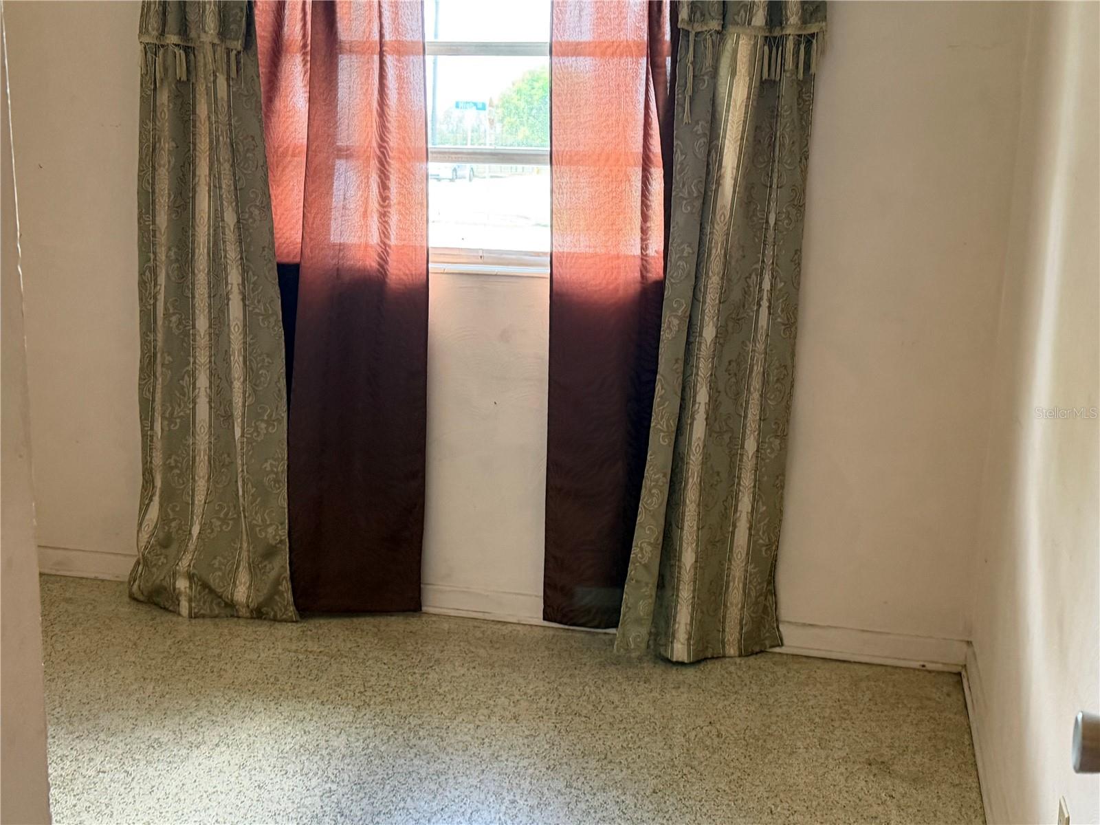 Image 6 of 22 For 99 High Street