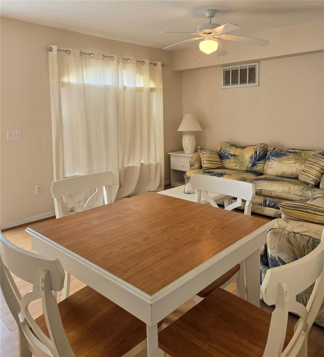 Image 2 of 10 For 223 Washington Palm Loop B