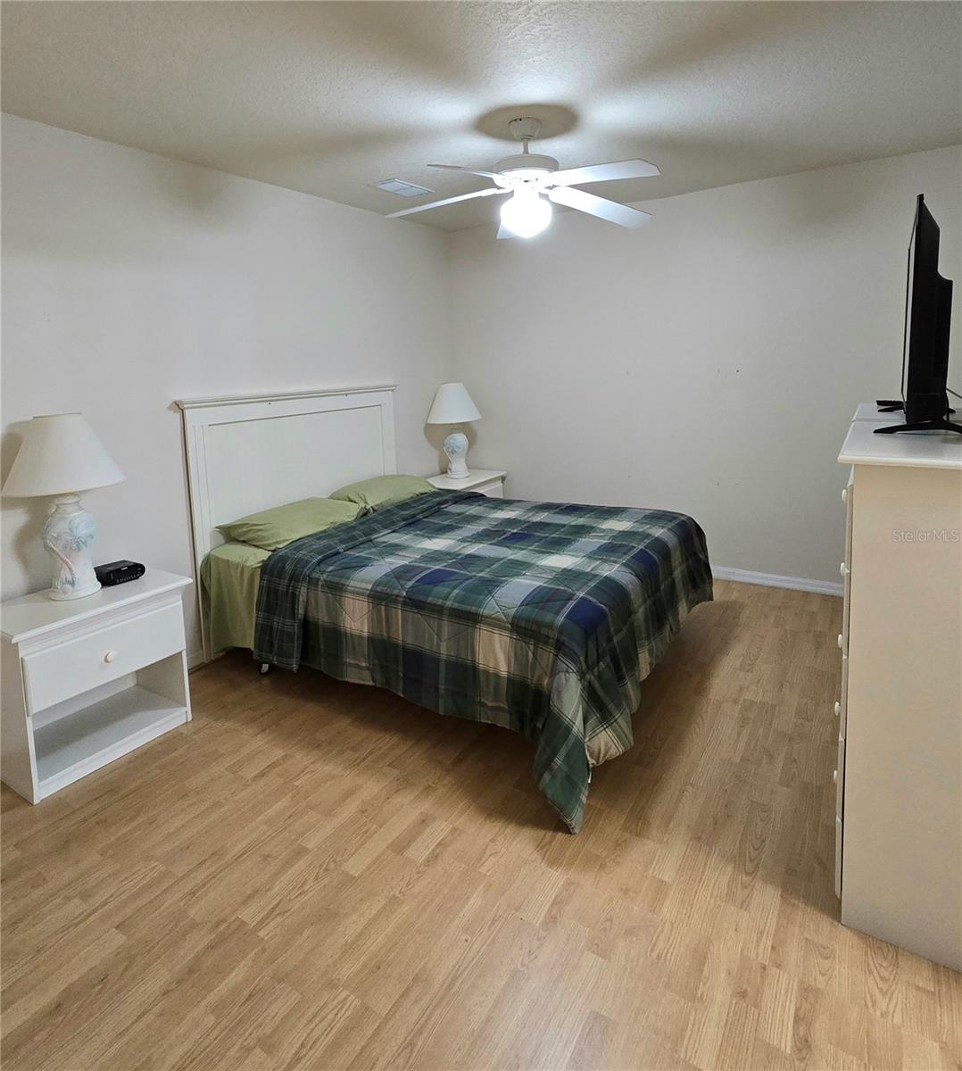 Image 6 of 10 For 223 Washington Palm Loop B