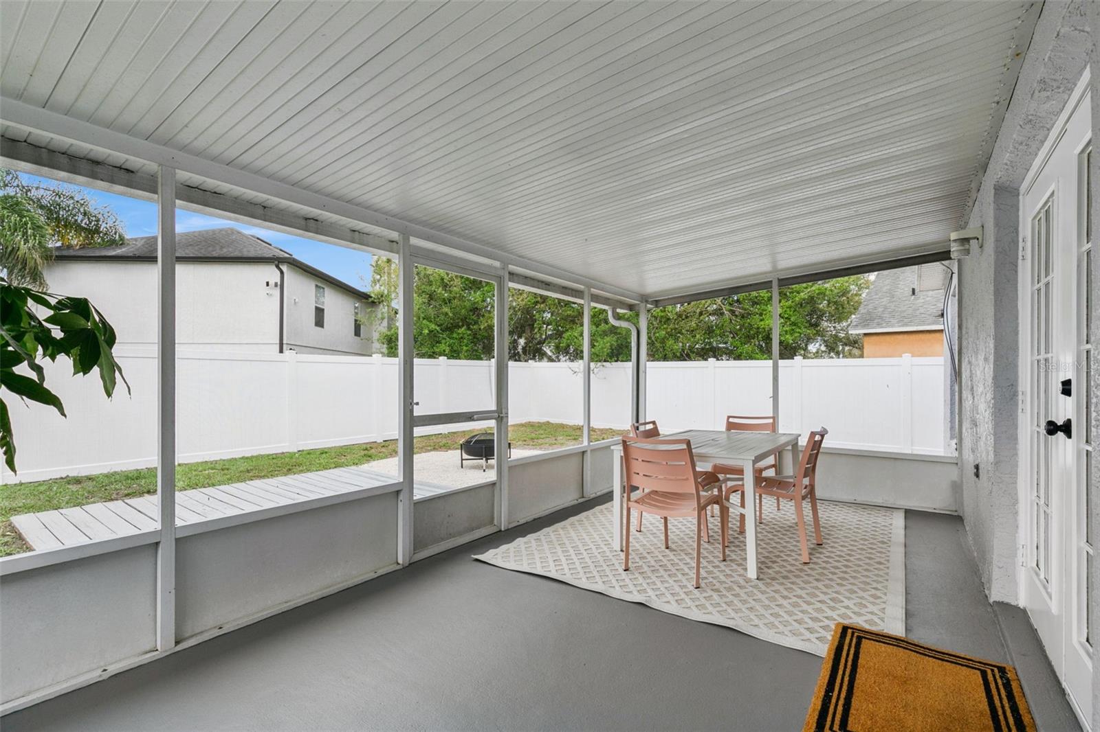 Image 16 of 22 For 4210 Iveyglen Avenue