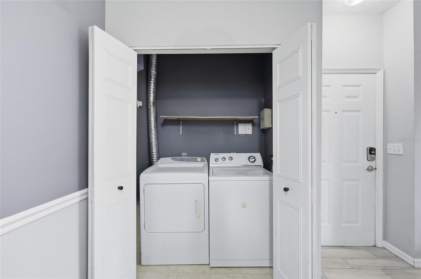 Image 14 of 20 For 5518 Metrowest Boulevard 11-104