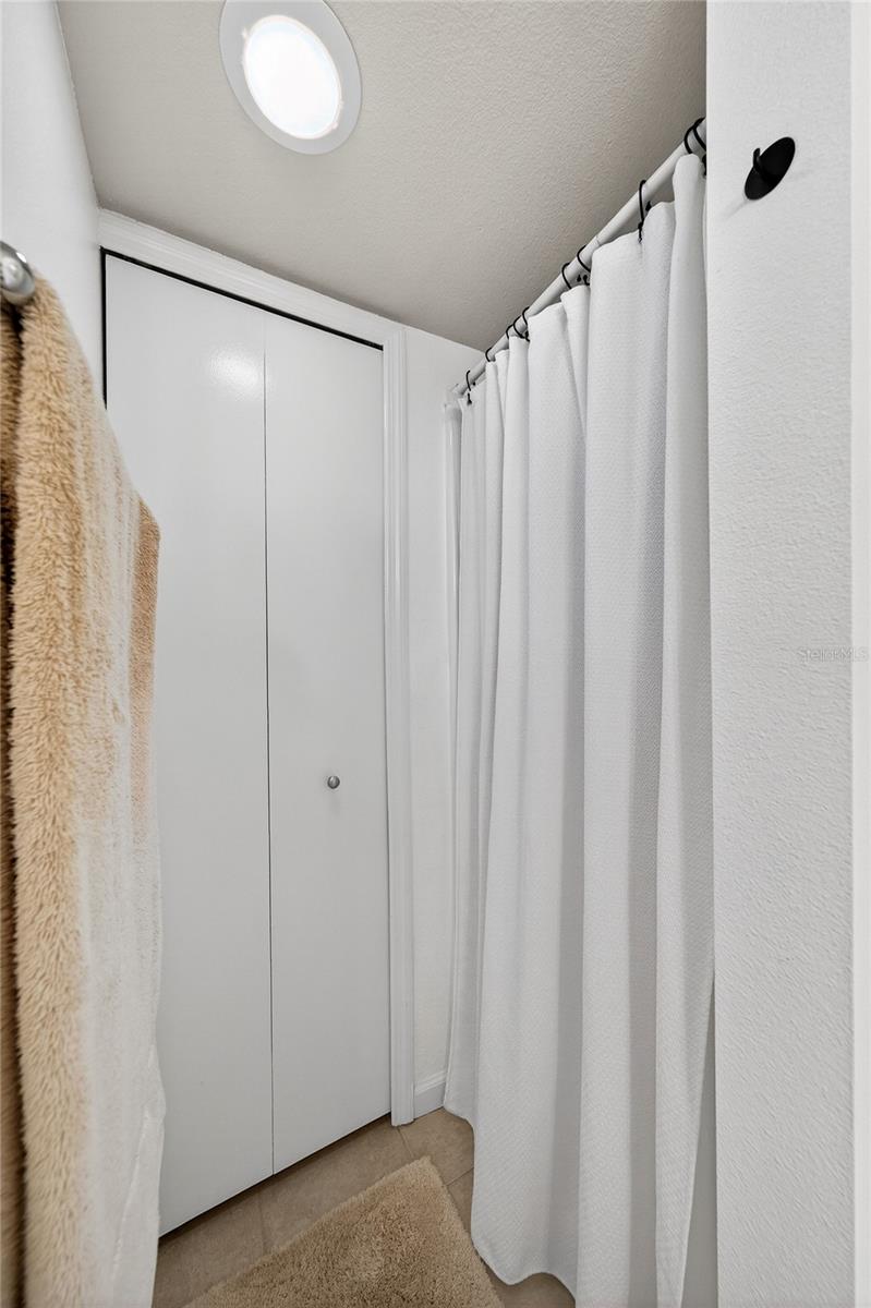 Image 15 of 30 For 3004 Plaza Terrace Drive 3004