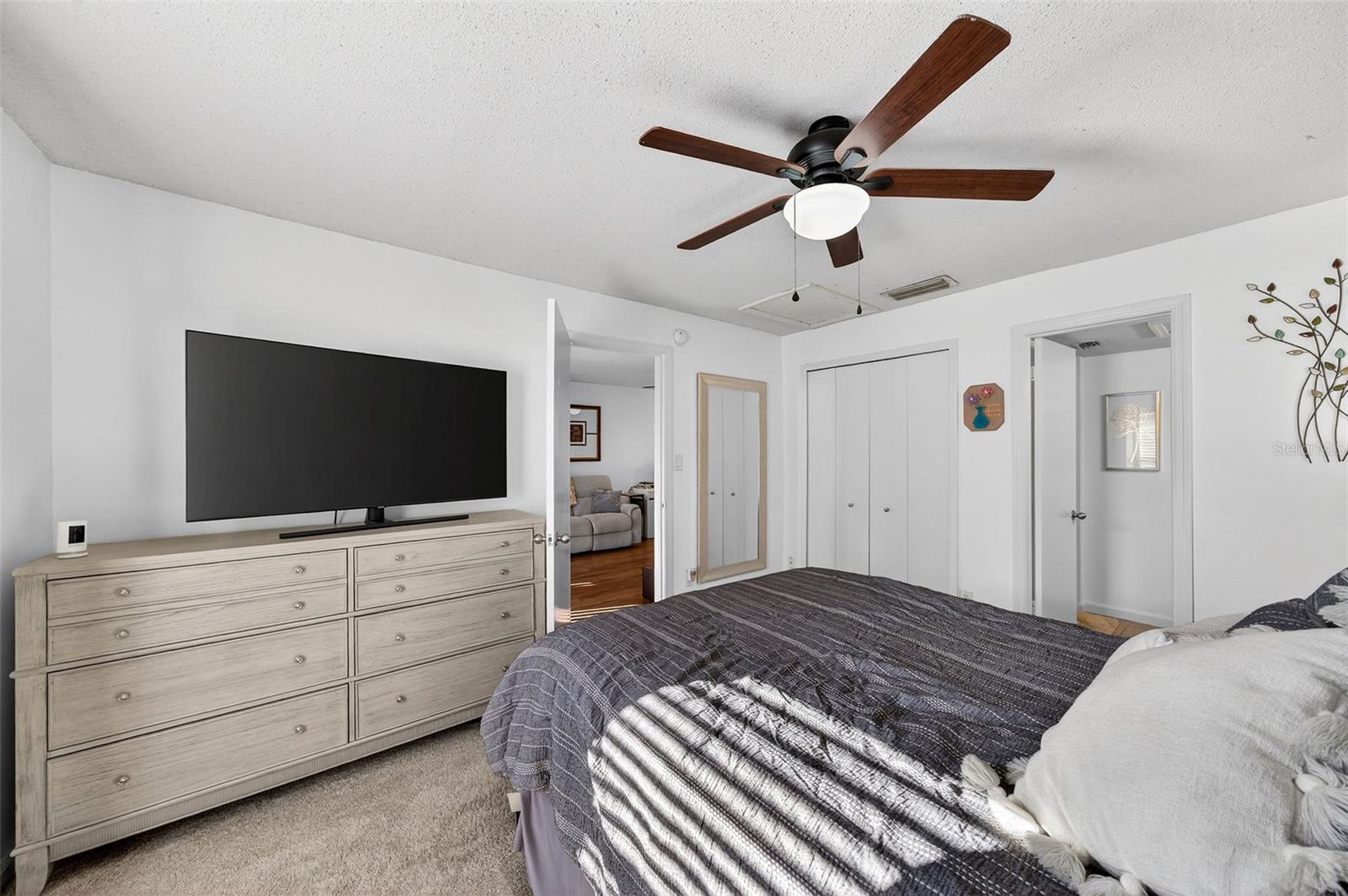 Image 17 of 30 For 3004 Plaza Terrace Drive 3004